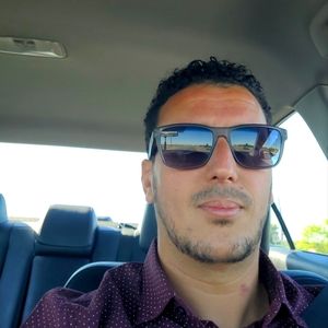 Meet your Posher, Aziz